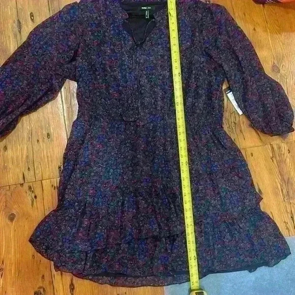 BCBG Paris Collared V-Neck Smocked Tiered Dress, Size XXL NWT - Picture 15 of 15